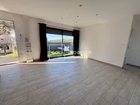 propriano - 3 pieces - 64m2