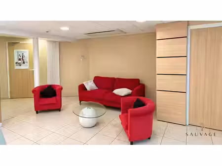 vente commerce notre dame de bondeville 76960 181m²
