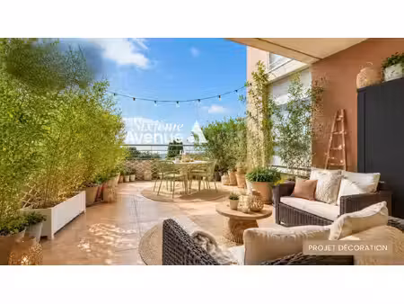 a vendre appartement 2 pièces 46 m² à grasse - résidence sécurisée - vue
