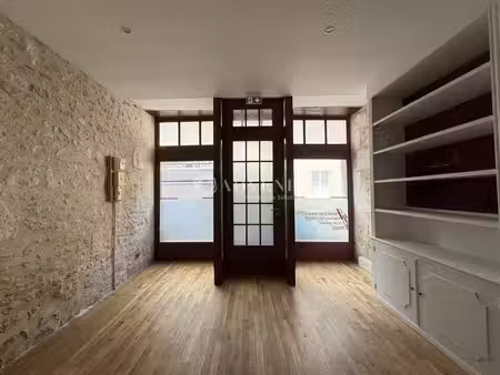 location commerce 40m²