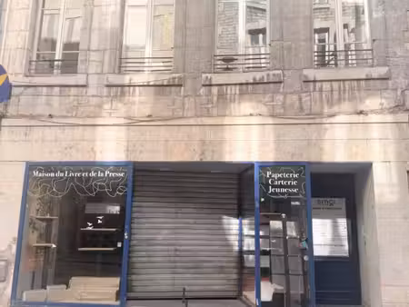 location commerce besancon 25000 194m²