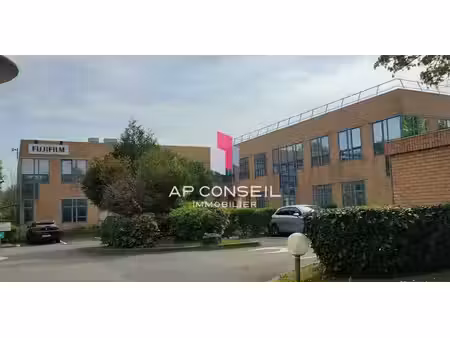 vente local d’activités 808m²