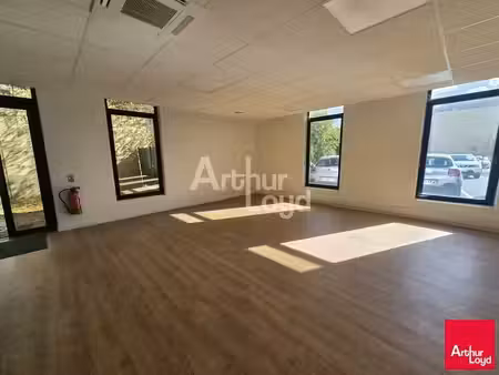 location bureaux angers 49000 163m²