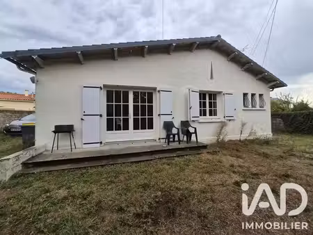 maison à brion-près-thouet (79290)