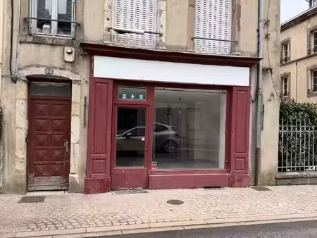 location local commercial 56m² luneville 54300