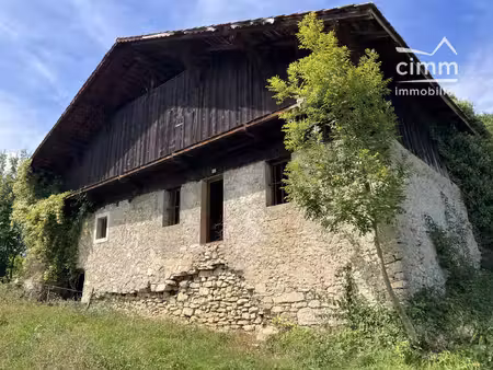 ferme de pays – 356 m² – 6 900 m² de terrain – vue mont