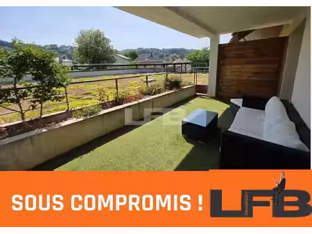 t3 65.7 m² /cave/cellier /garage / place de parking