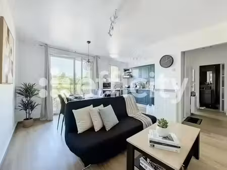 vente appartement 2 pièces 41 m² à saint-cyr-sur-loire (37540)  149 900 €