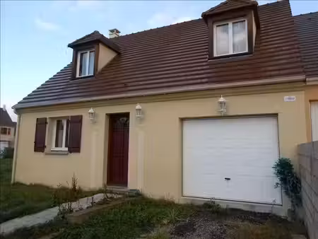 location maison 4 pièces 100 m² à montereau-fault-yonne (77130)  1 250 €
