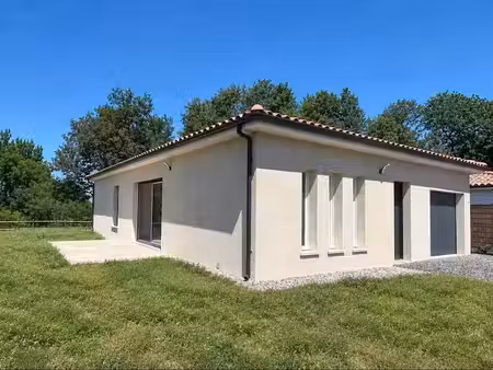 vente maison 4 pièces 105 m² à gaillac (81600)  258 000 €