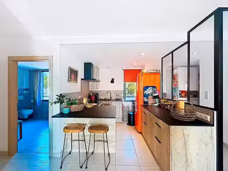 appartement t2 avec vaste terrasse et vue mer – porto-vecchio