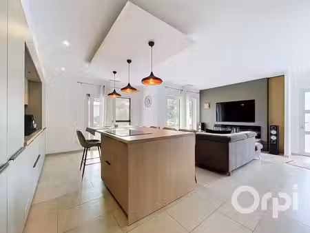 villa  3 chambres avec piscine