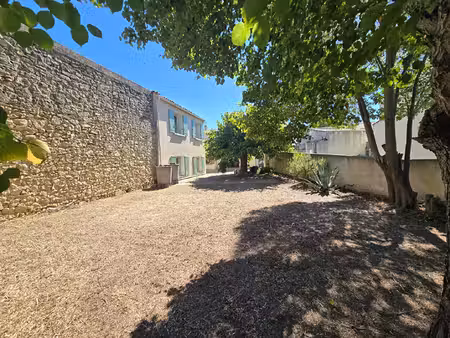 exclusivité - maison  remise  atelier  garage - jonquières saint vincent