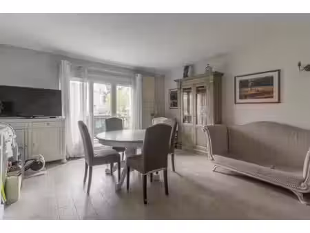 vente maison 4 pièces 135 m² à maurepas (78310)  275 000 €