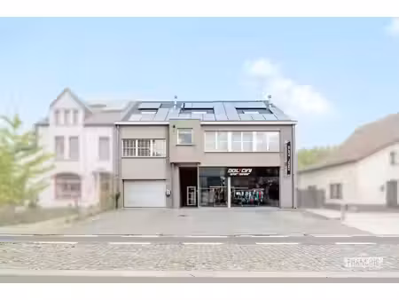 commercieel te koop in zottegem met 6 slaapkamers
