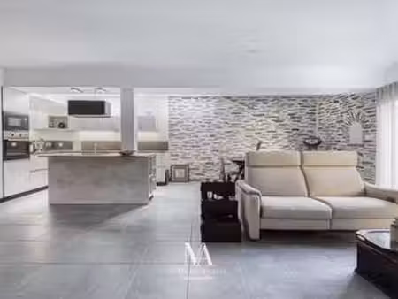 vente maison à avrillé (49240) : à vendre / 137m² avrillé