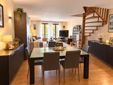vente locaux professionnels 4 pièces 121 m² à aix-les-bains (73100)  790 000 €