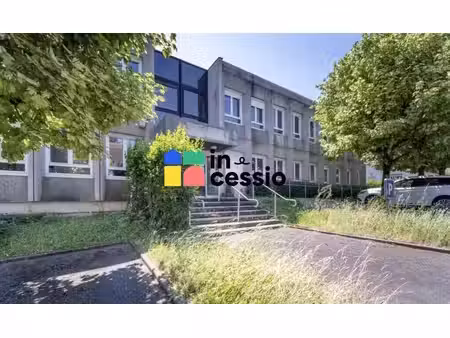 location bureaux saint calais 72120 100m² à 1012m²