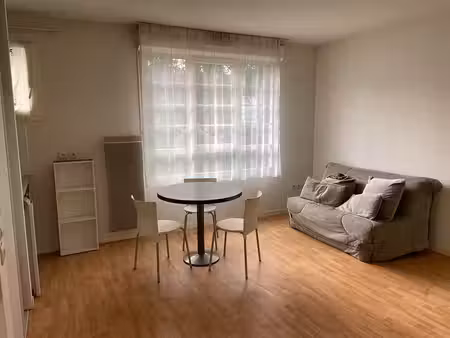 location appartement 2 pièces 43m² pessac 33600