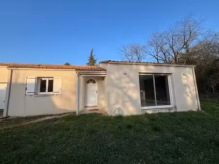 location maison 4 pièces 89m² l isle d espagnac 16340