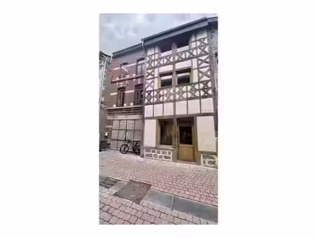 duplex à louer à rue des savoyards 9 marche-en-famenne (vbe75777)