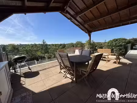 location maison 5 pièces 191 m² à boutiers-saint-trojan (16100)  1 268 €