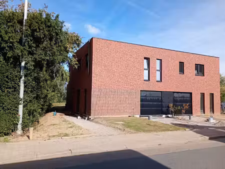 huis te koop in zemst met 3 slaapkamers
