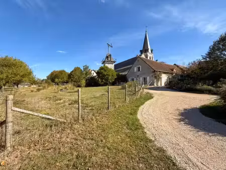 maison de charme au pied de la tour chappe