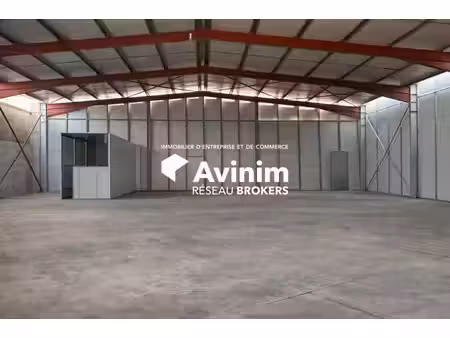 location entrepôt aix-en-provence 13100 208m² à 624m²
