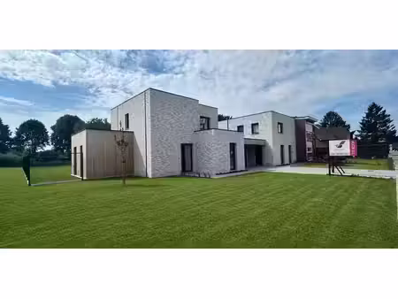 projets neufs à maaseik à.p.d. € 70.500