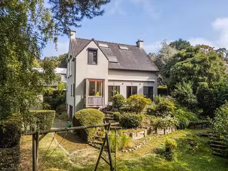 élégante villa familiale avec jardin plein sud