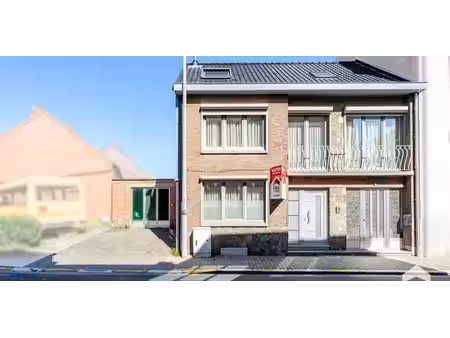 maison à vendre à landen pour € 299.000 avec 5 chambres à coucher
