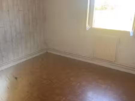 loue maison à mions