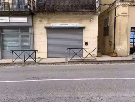 à louer – local commercial de 65 m² en plein cœur d’arles