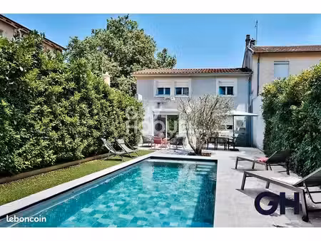 maison 6 pièces 143 m²