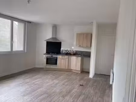 location appartement 3 pièces à coutances (50200) : à louer 3 pièces / 51m² coutances