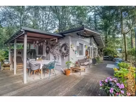 charmante chalet  op eigen grond  op een toplocatie in zu...