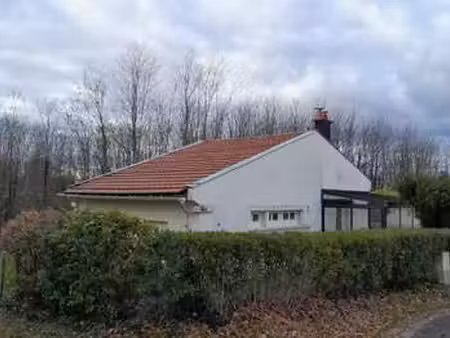 location maison à puy-guillaume (63290) : à louer / 57m² puy-guillaume