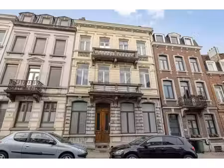 immeuble à 4 appartements situé au centre de verviers.