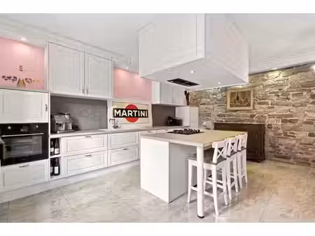 charmante maison 2 à 3 chambres  rénovée à faimes