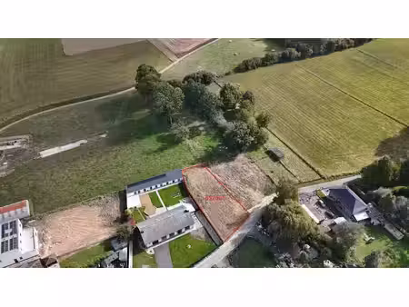 terrain à bâtir 4 façades au calme à aspelare
