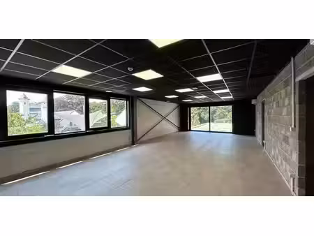 bureau à louer à aarschot pour € 1.500
