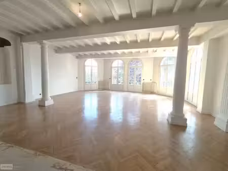 maison de luxe à vendre dans le quartier les savarounes-les hauts de chamalieres
