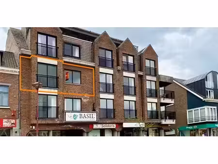 appartement à louer à zele pour € 900 avec 2 chambres à coucher