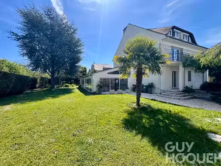 maison magny les hameaux 9 pièce(s) 261 m2