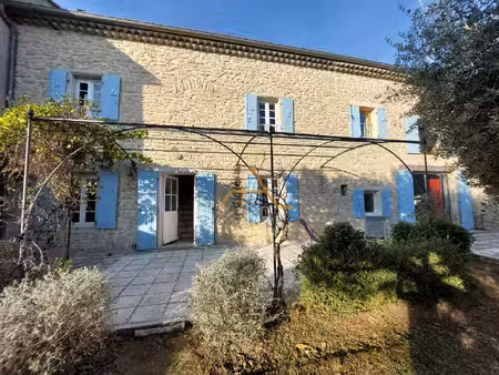 maison en pierre