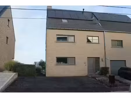 huis te koop in goetsenhoven met 4 slaapkamers