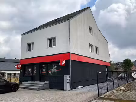 appartement te koop in houthalen-helchteren met 3 slaapkamers