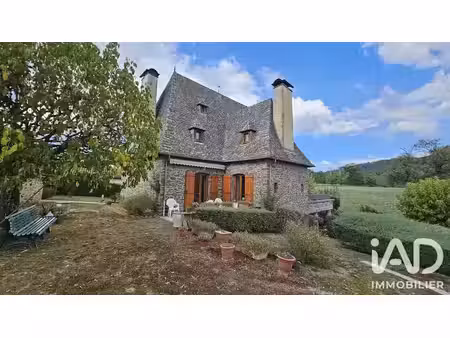 vente maison 6 pièces 230 m² à saint-etienne-de-maurs (15600)  420 000 €