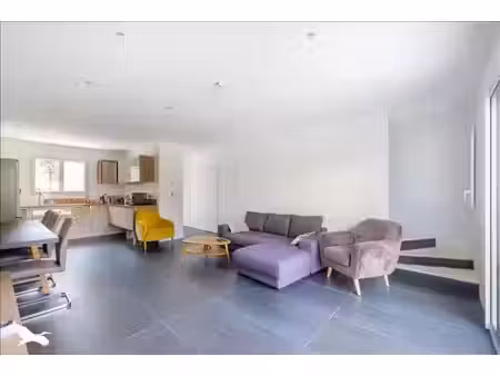 maison de bourg de 4 pièces principales